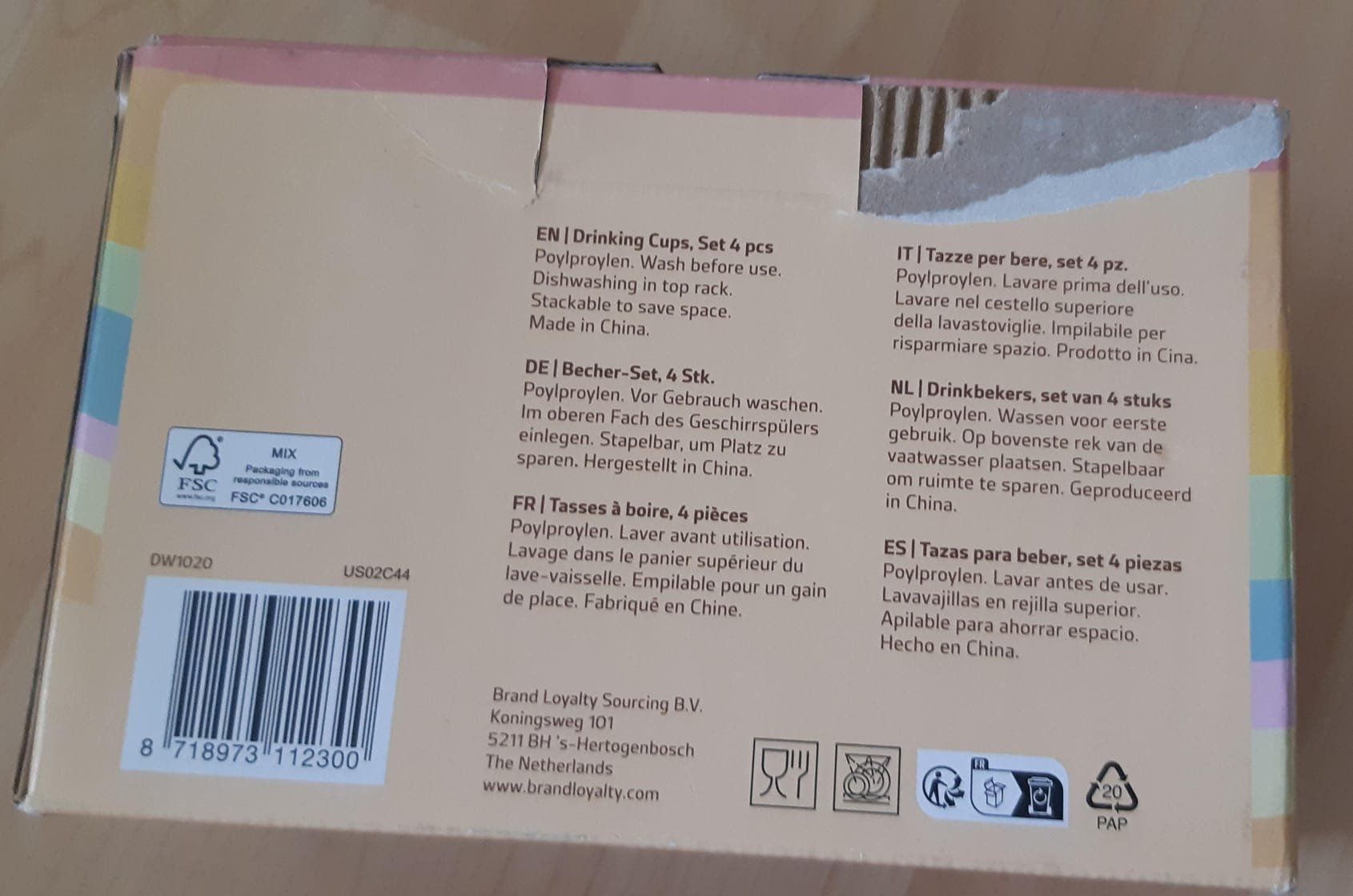 Contenitori & Simili: 4x Becher-set + Penguin Egg, NEUE UNGEBRAUCHT. – Nuovo e nell'imballaggio originale da sachseln venduto da soficool 1