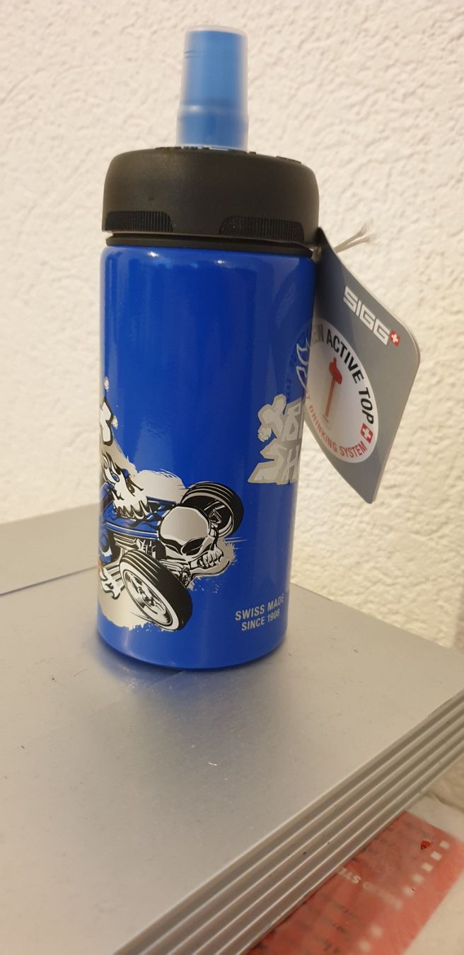 Sigg Borracce & Thermos: SIGG HOT WHEELS TRINKFLASCHE – Nuovo e nell'imballaggio originale da Schönenwerd venduto da Schleuni01 1
