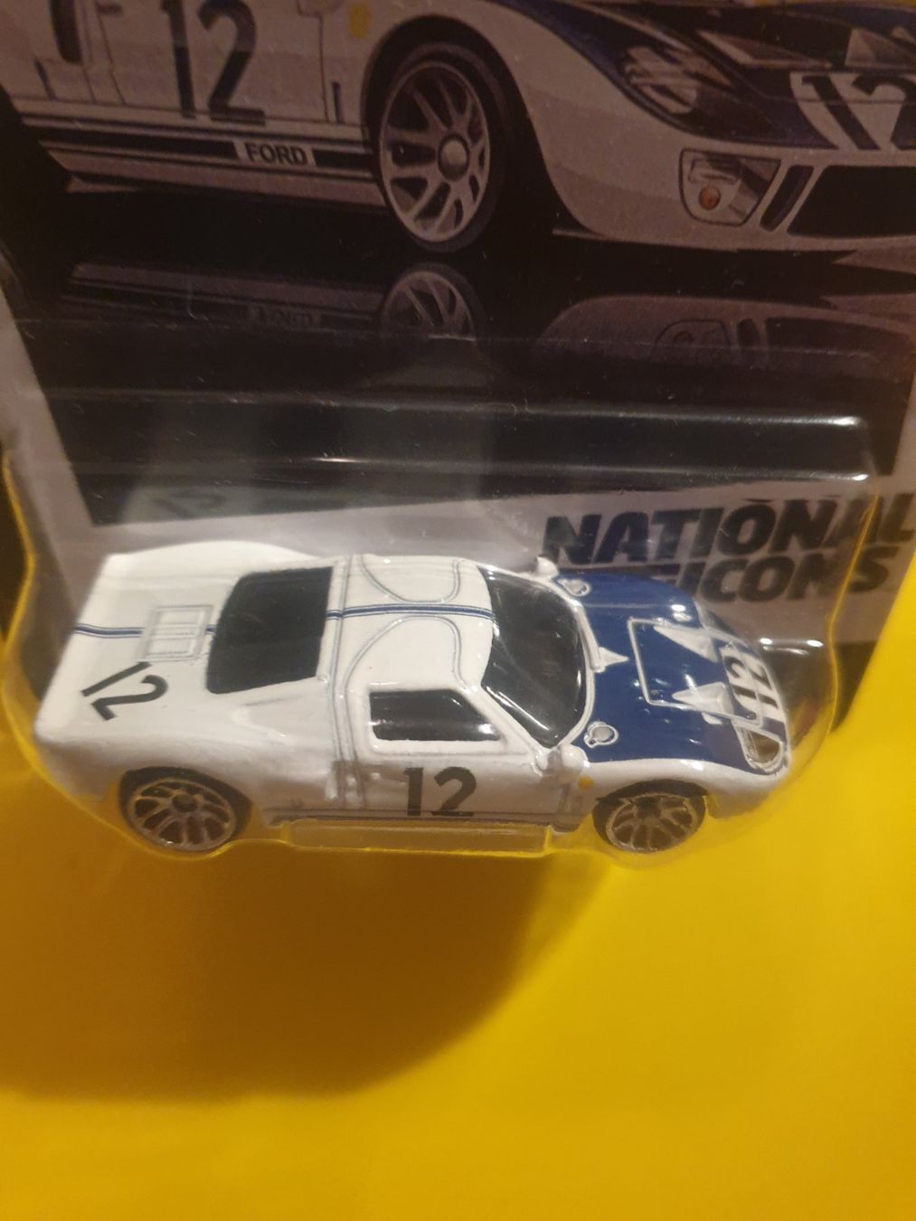 Hot Wheels Modellini d'auto: Hot Wheels FORD GT40 – Nuovo e nell'imballaggio originale da Oftringen venduto da Rotor 3