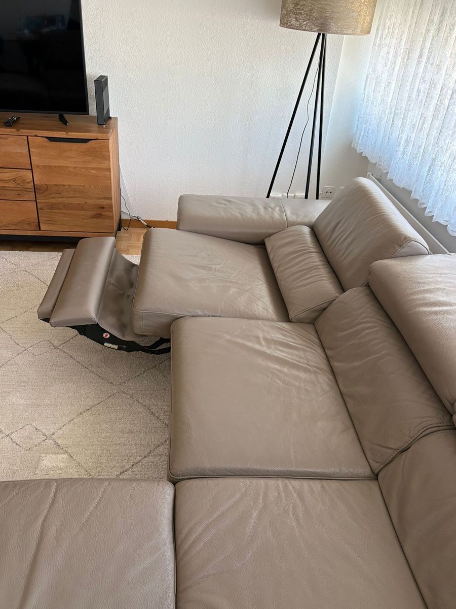 Divani: Ecksofa, beige Ledergarnitur mit Relaxfunktion – Usato da Dübendorf venduto da nela123 8