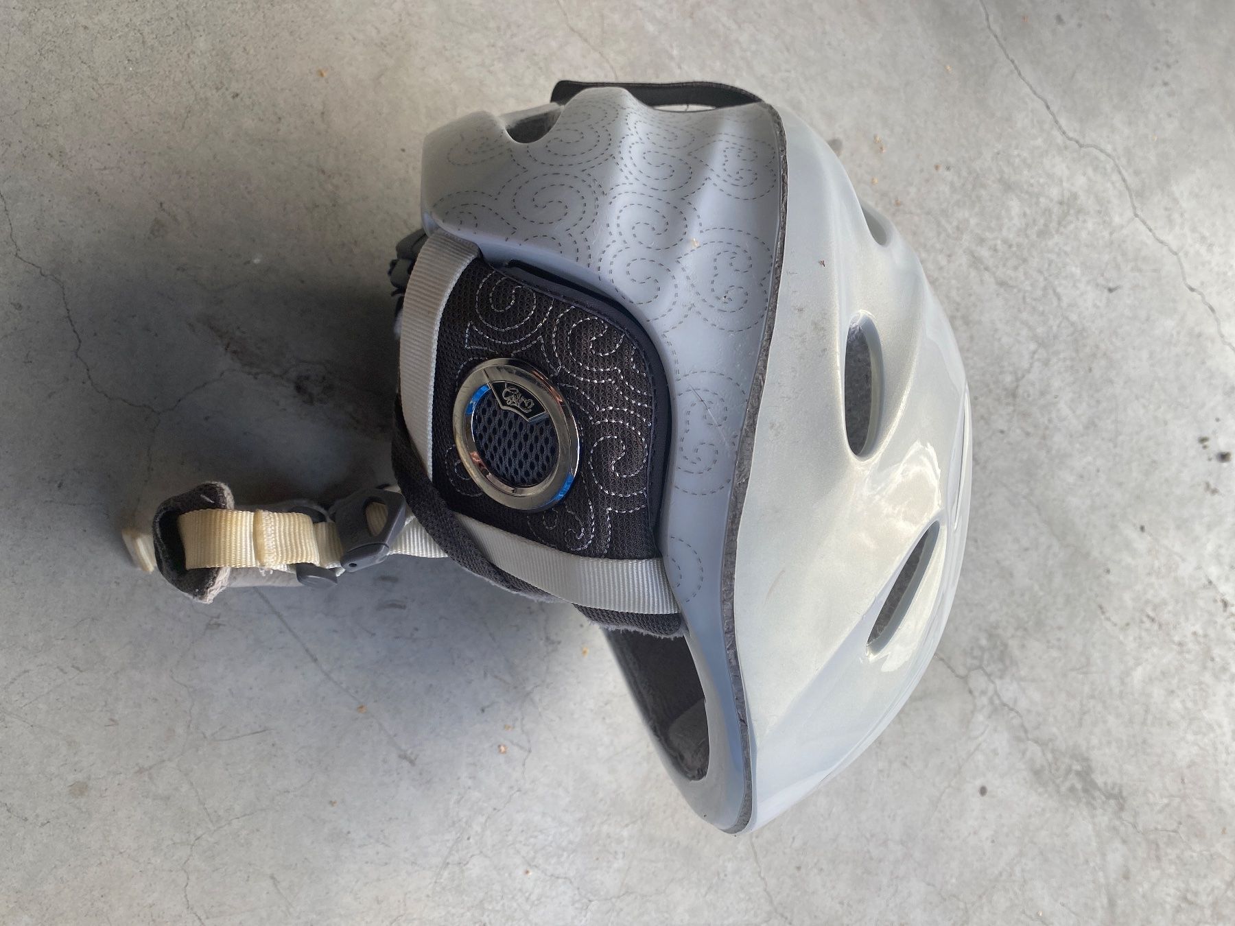Giro Caschi: Skihelm Giro Gr. M – Usato da Herisau venduto da crisim 2