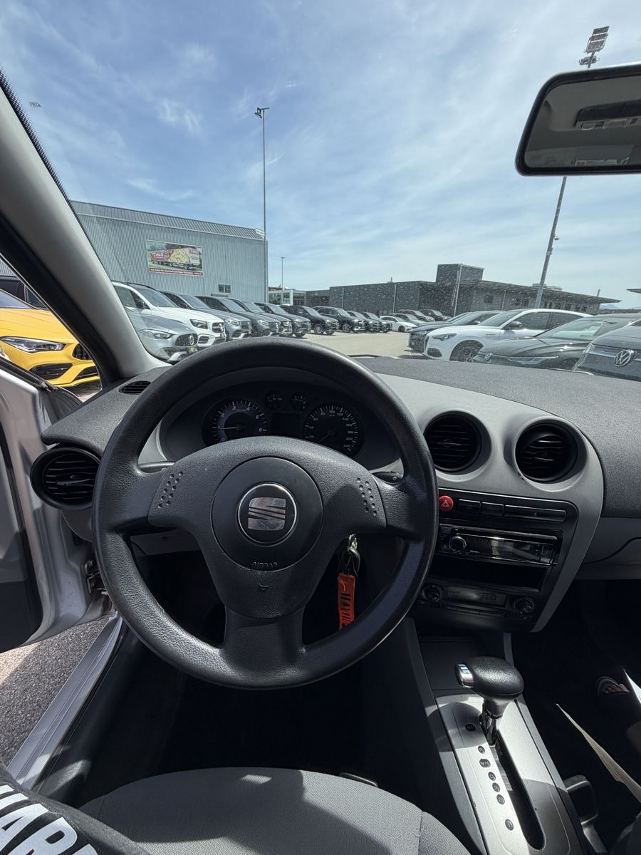 Seat Automobili: Seat Ibiza Automat 1.4l – Usato da Sirnach venduto da dje_n2zn 9