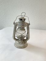 Ancienne lampe de ferme (écurie)
