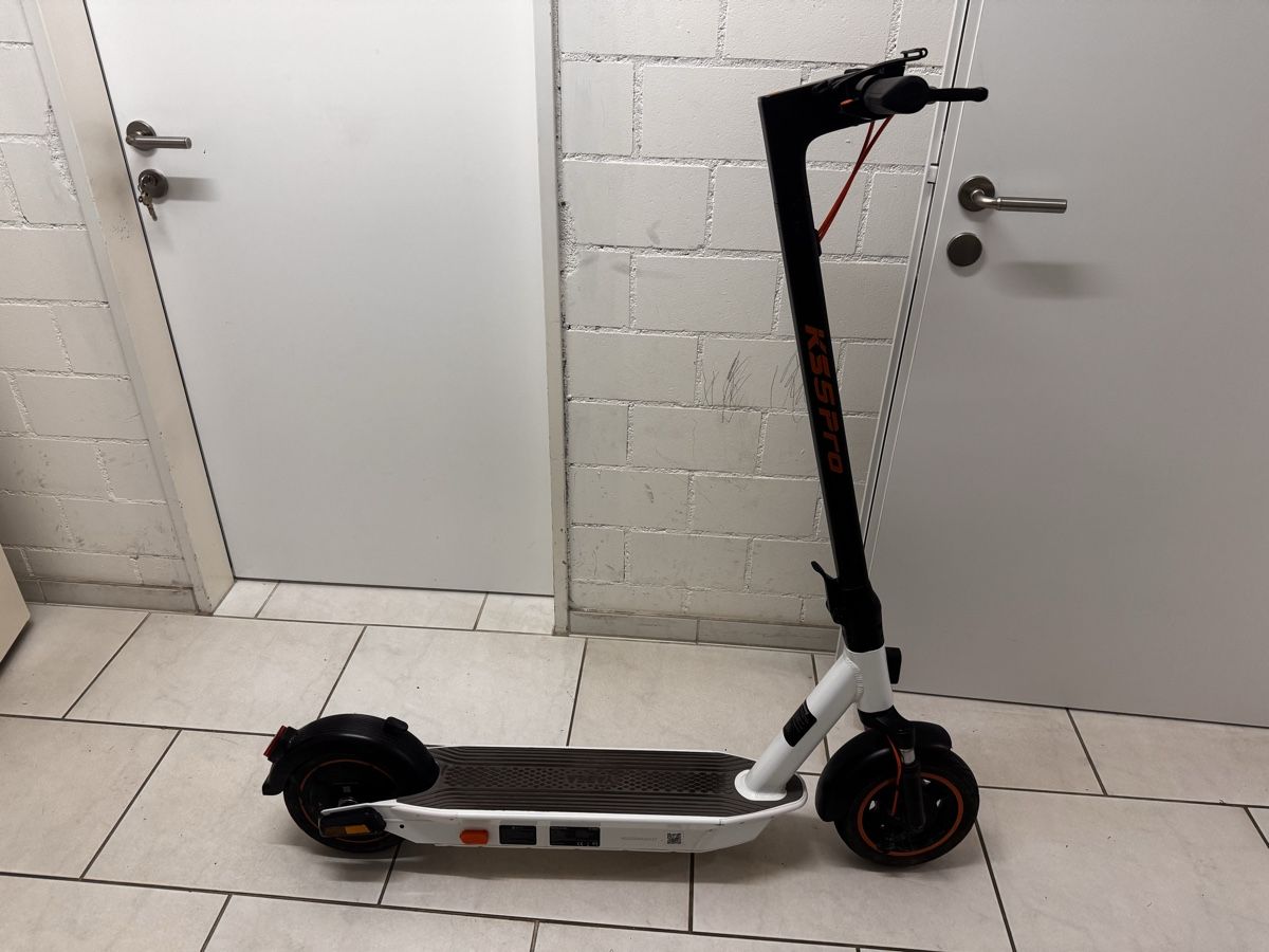 Veicoli elettrici: e-Scooter Yade KS5 Pro – Nuovo (secondo la descrizione) da Oberweningen venduto da Glf.1981