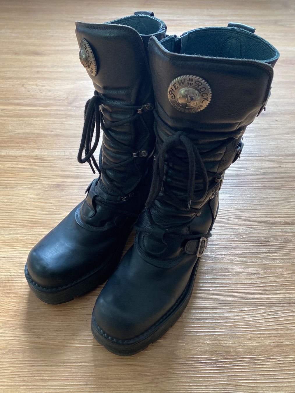New Rock Scarpe da uomo: New Rock Boots – Usato da Eptingen venduto da Frabor