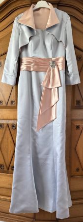 Abendkleid lang mit Bolero, Grösse 36/38, hellgrau/rosé