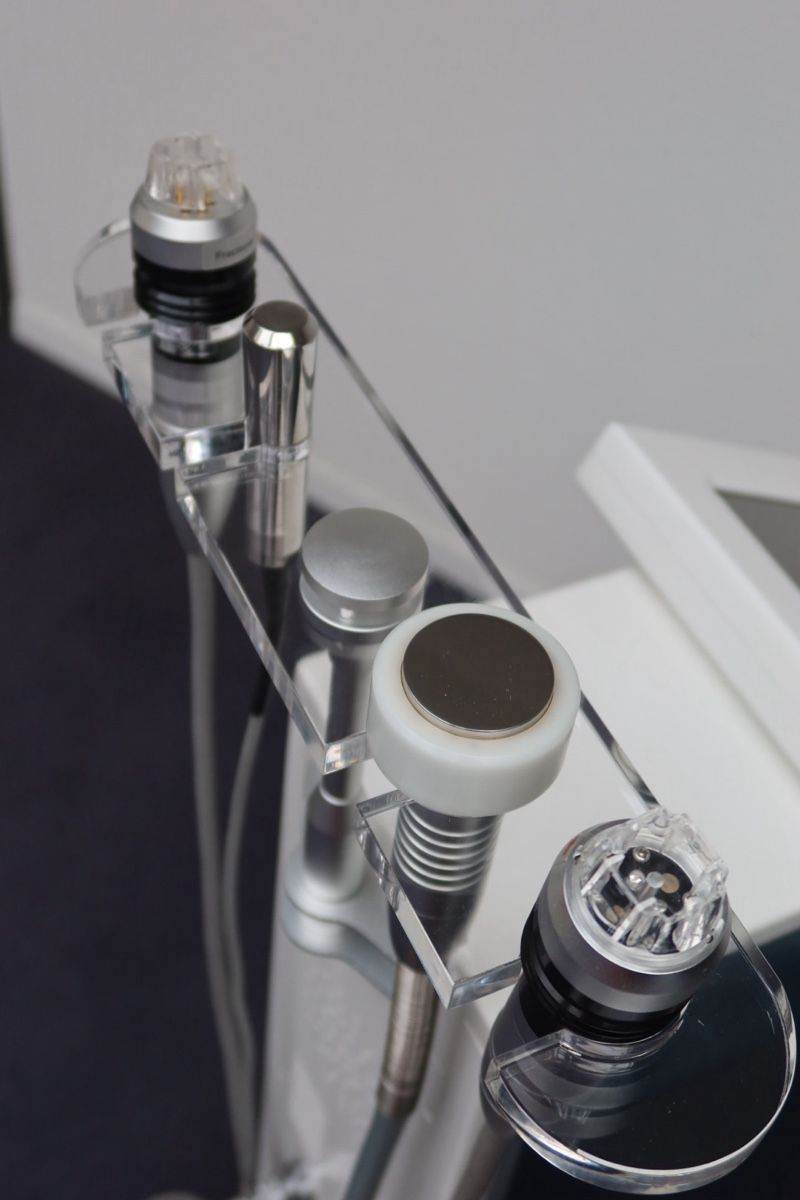Medizinische Geräte: Fractional RF Microneedling, Modell Cellina – Gebraucht aus Walchwil von max_f8zl 2