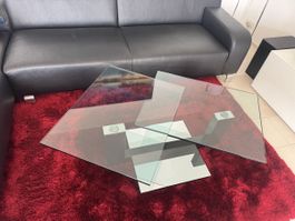 Moderner Glas-Couchtisch Salontisch von Bacher