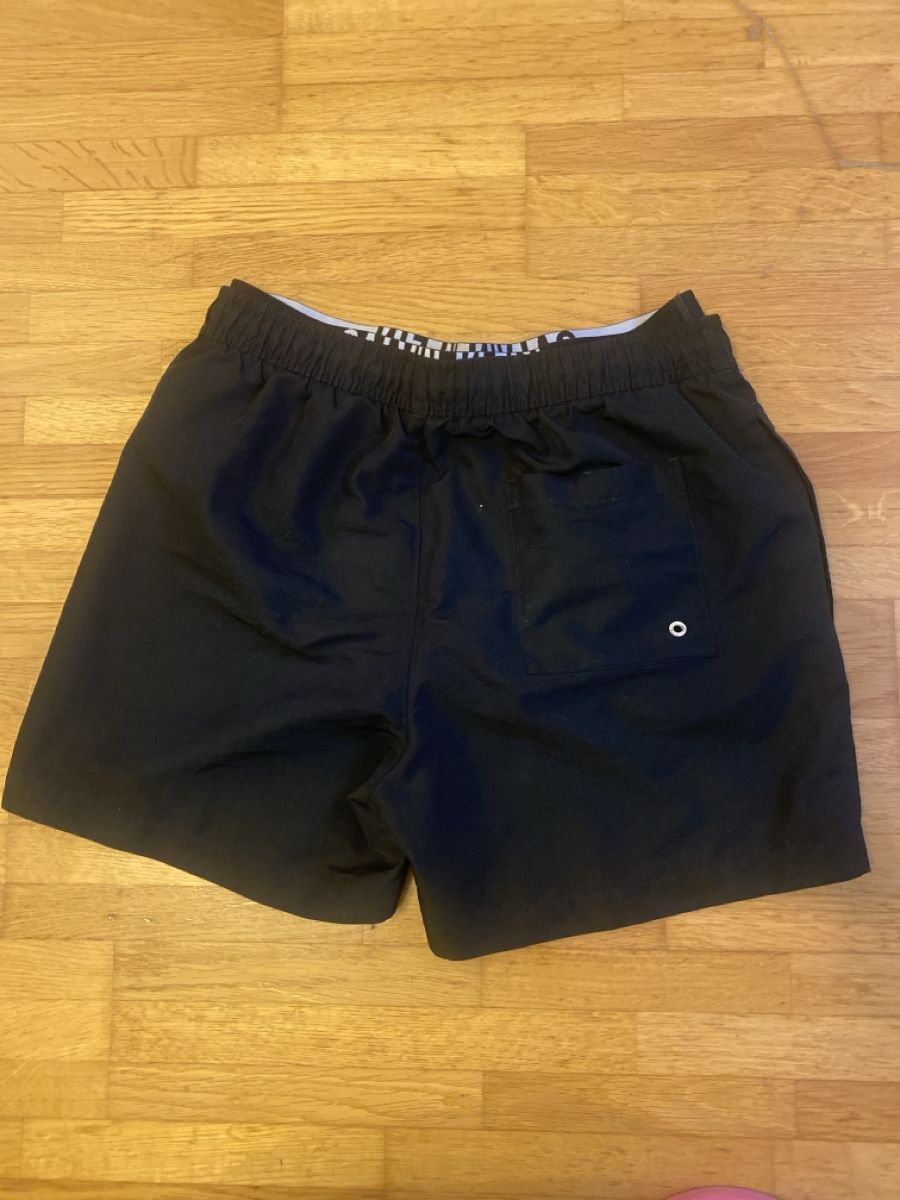Calvin Klein Badehosen: Calvin Klein Badehose Grösse M – Gebraucht aus Wettingen von vpr_9gz6 1