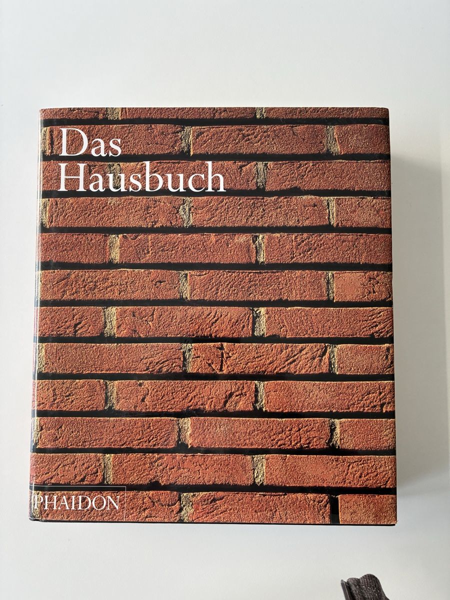 Bücher: Das Hausbuch - neuwertig - Architektur – Neu (gemäss Beschreibung) aus Chur von Knokno199