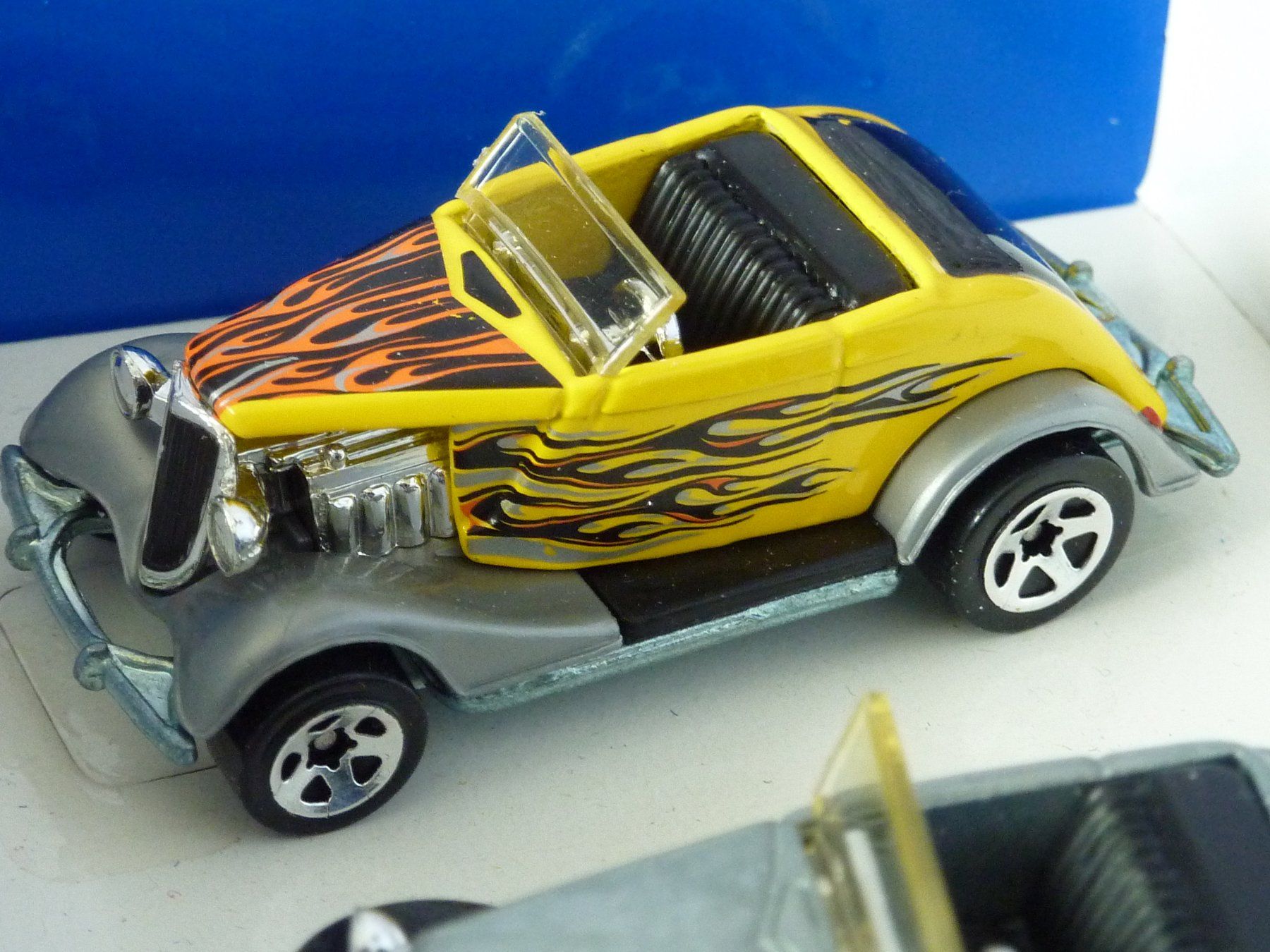 Hot Wheels Modellautos: Ford Roadster 1933 Set 1:64 – Neu (gemäss Beschreibung) aus Dürrenäsch von Cobra1ch 4