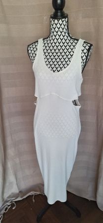 Sommerliches, weisses Kleid mit Cut-Outs