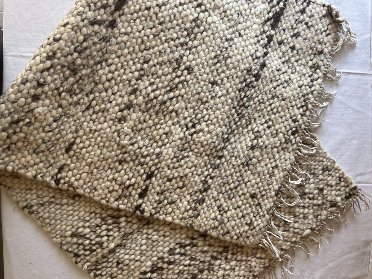 Tapis: Handgewobener Vorleger/Tepich – D'occasion à Rueun par cnu_8fur