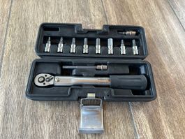 Drehmomentschlüssel Set 2-24Nm mit Bits im Koffer gebraucht