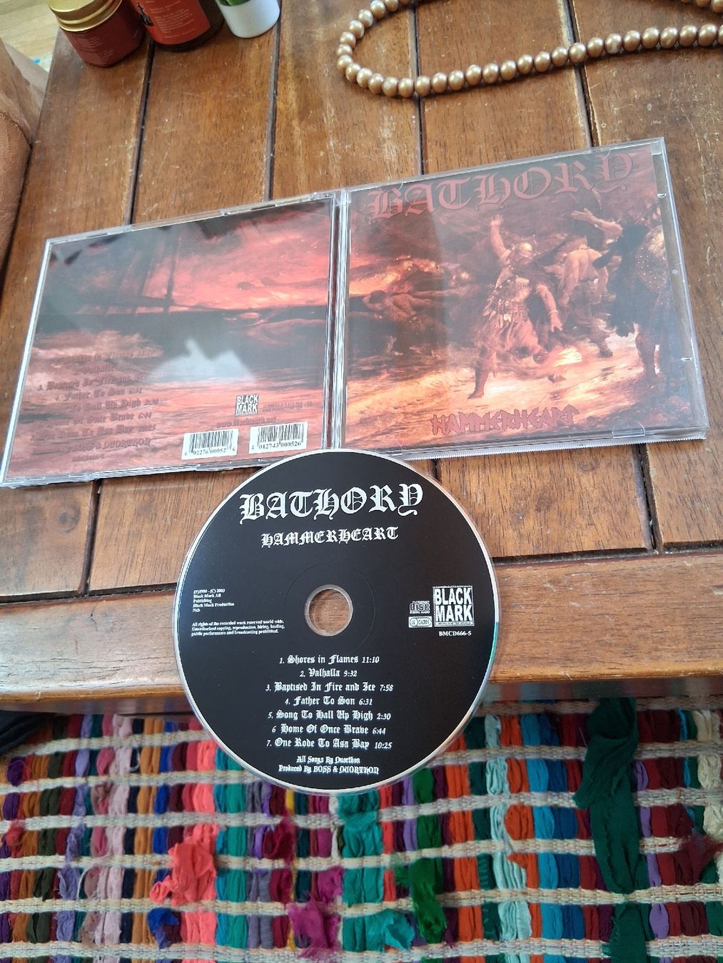 CDs: bathory- hammerheart  – Gebraucht aus St-Cergue von VeganWarrior