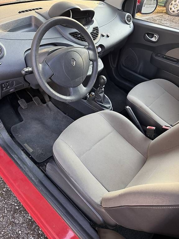 Autos: Renault Twingo 1.2 – Gebraucht aus Münchwilen AG von Vinnis 4