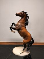 Grosses Göbel Pferd signiert Bachmann