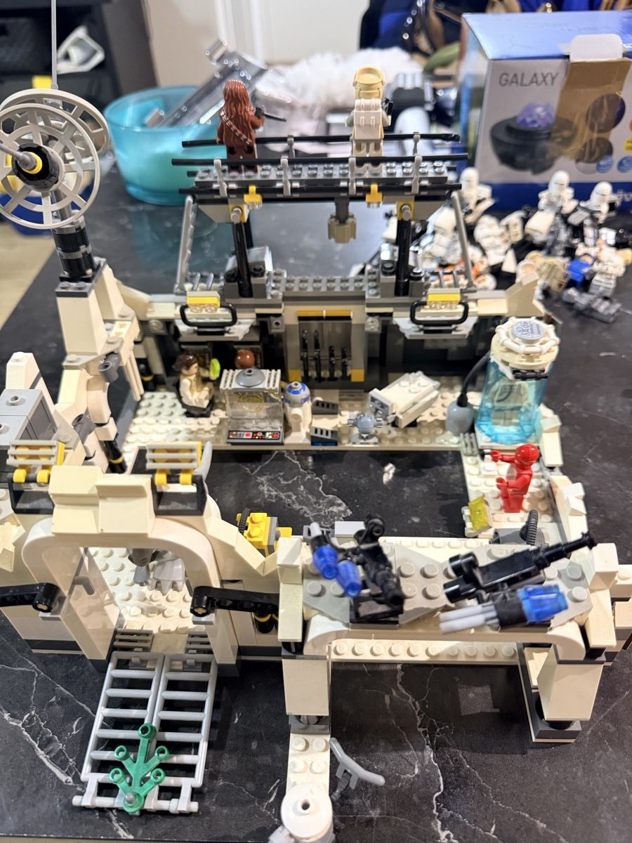 Lego Jeux de construction: Lots lego star wars hoth  – D'occasion à Pomy par Asw.luxury