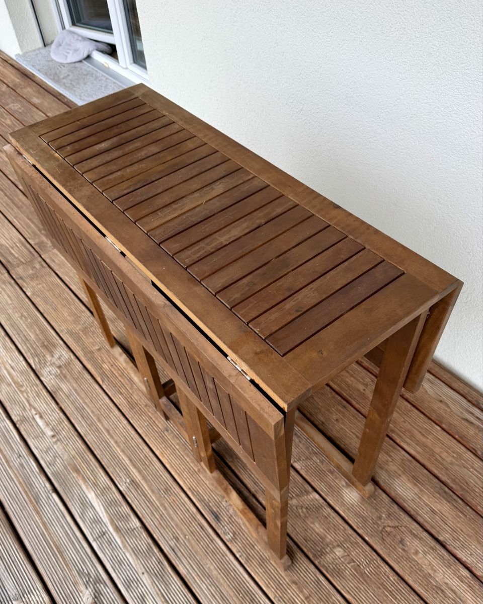Tables: Foldable Wooden Balcony Table Brown – D'occasion à Altendorf par yol_hbg8 2