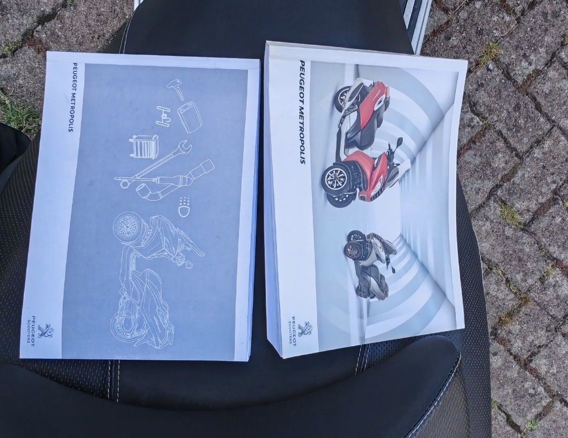 Peugeot Scooters: Peugeout Metropolis 400i – D'occasion à Bolligen par mzahit 4