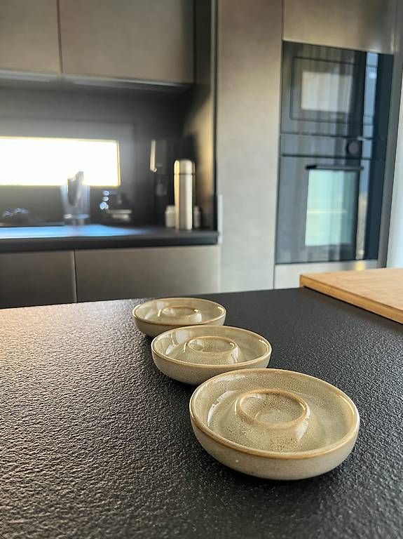 Cucine complete: 3 piece stone egg holder - New! – Nuovo e nell'imballaggio originale da Cama venduto da UnleashdByAna 2