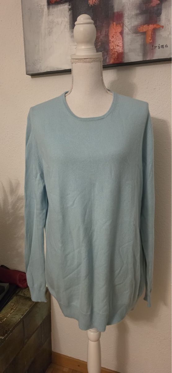 Pulls & Sweat-shirts: Adagio Pullover 100 Prozent Kaschmir hellblau gr.L – D'occasion à St. Gallen par mania03 1