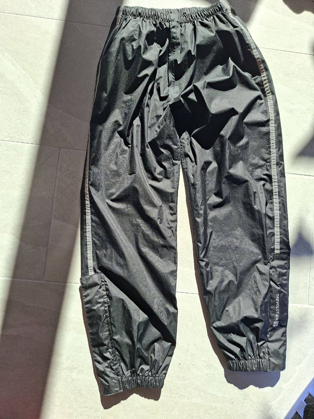 Pantalons: 2x Regenhose – D'occasion à Rebstein par minou0041