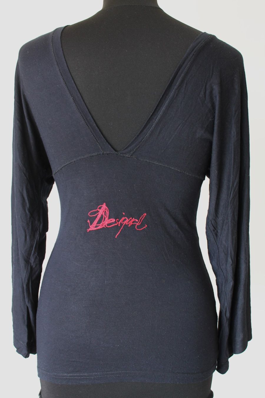 Desigual Maglioni & Felpe: Sweatshirt DESIGUAL taille M – Usato da Chez-le-Bart venduto da jasse 1