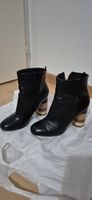 Bottines noires, talon original en effet bois (9cm)