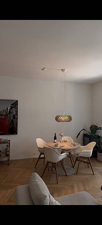 Tische: Tisch inkl. 2 Stühle – Gebraucht aus Zürich von tangoshiinu