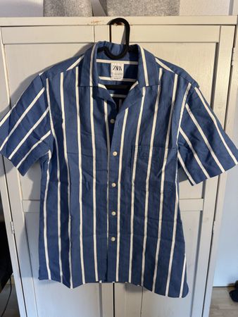 Zara Hemd, blau-weiss gestreift, Grösse S, Relaxed Fit