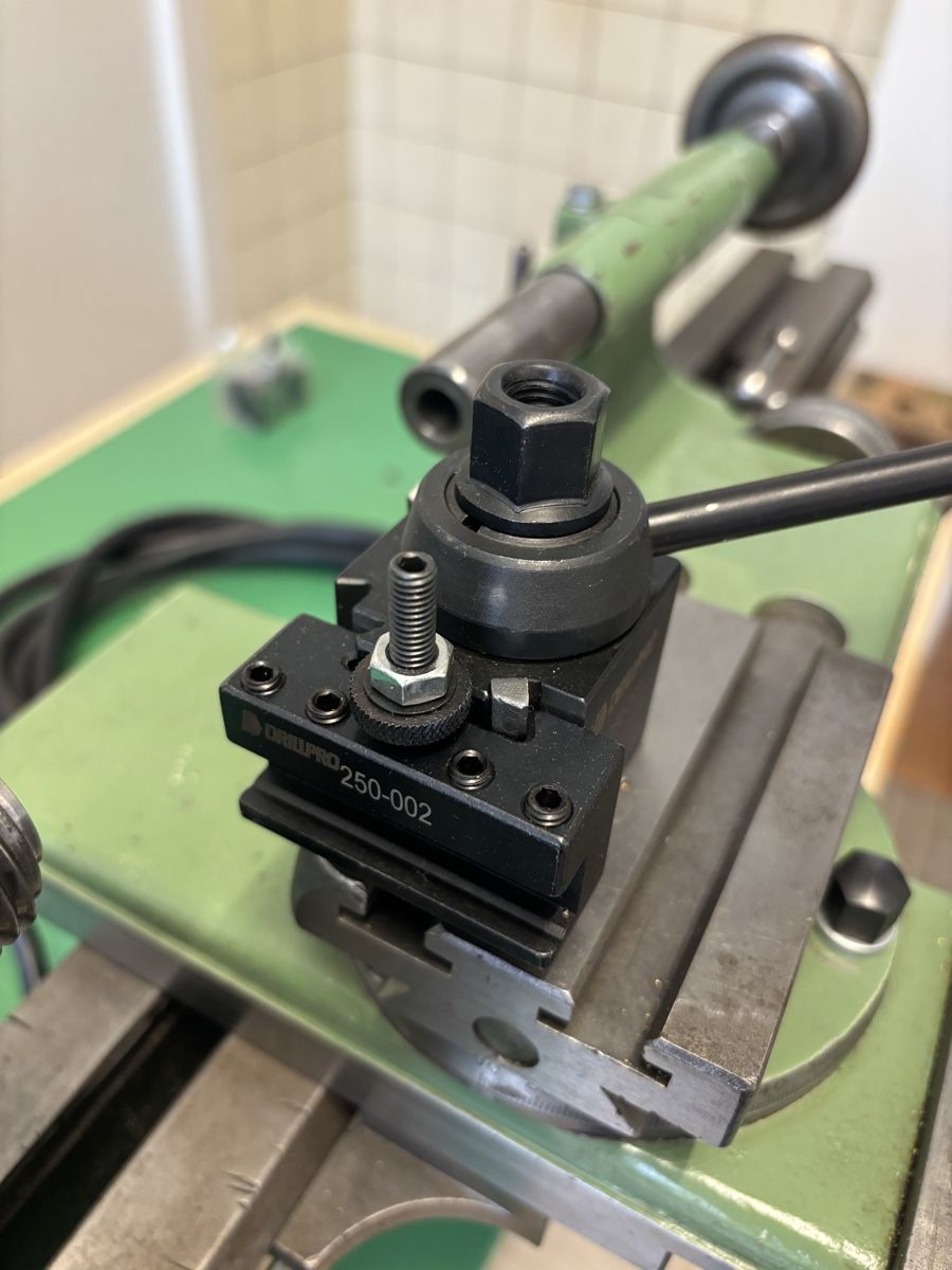 Tutte le macchine: Tour à métaux de précision avec accessoires état usagé – Usato da La Chaux-de-Fonds venduto da jrvibe 5