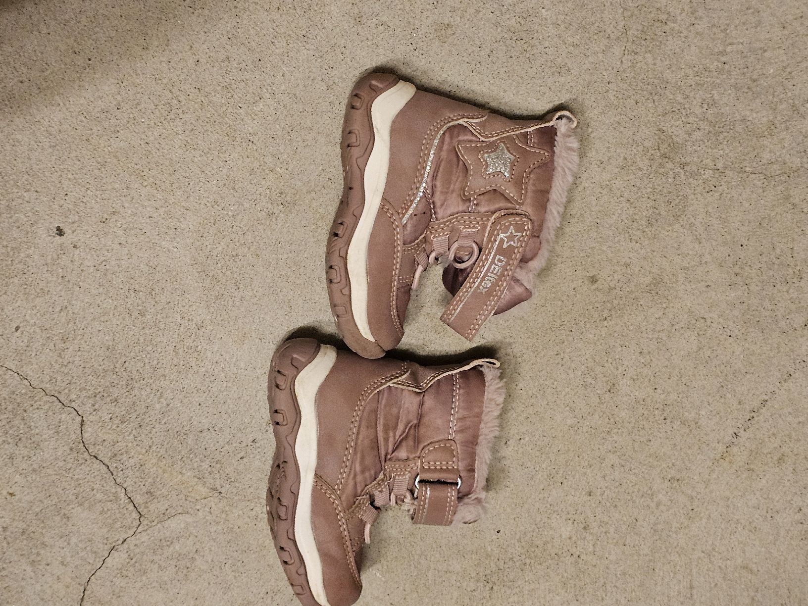 Scarpe per ragazze: Winterschuhe Mädchen, 20 – Usato da Kesswil venduto da yanat 1