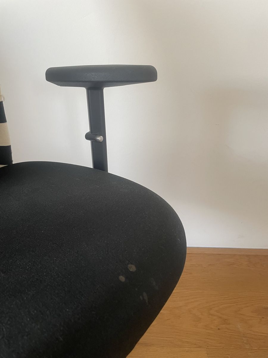 Stühle: Bürostuhl – Gebraucht aus Basel von Cdraemy. 4