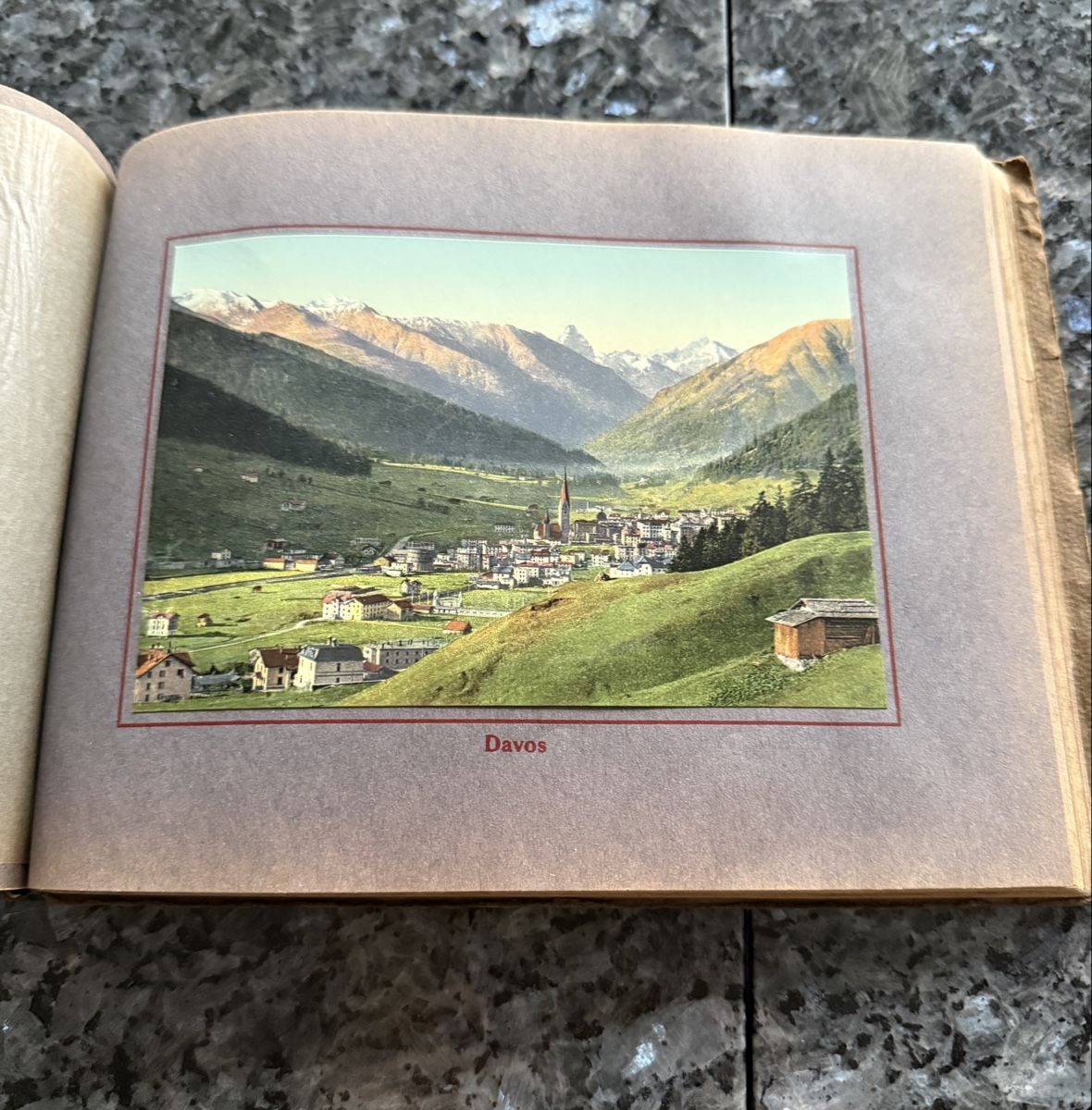 Album: Ansichtskartenalbum "Die Schweiz“ – Usato da Jegenstorf venduto da reisen07 2