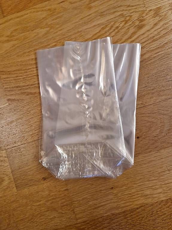 Sacs: Geschenksäckli – Neuf avec emballage d'origine à Merenschwand par AndrinaS