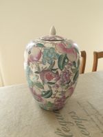Chinesische antike wunderschöne grosse Deckelvase signiert