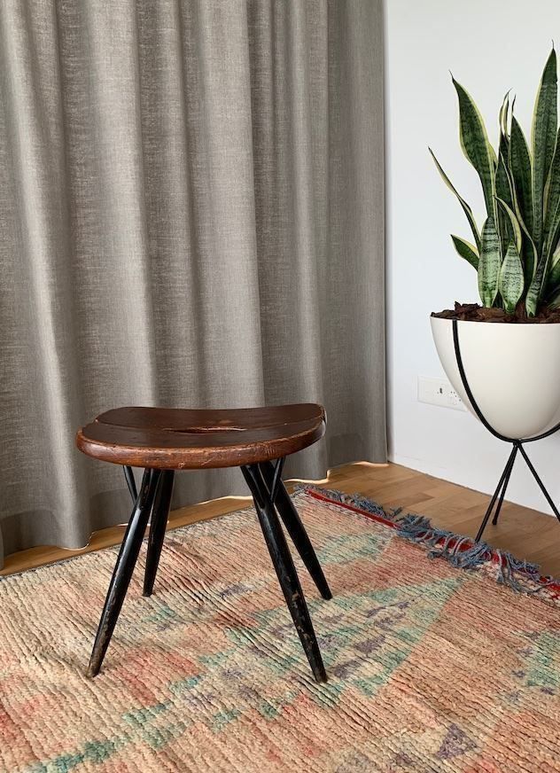Stühle: Ilmari Tapiovaara Pirkka stool – Gebraucht aus Bern von Zmodern_VIN 5