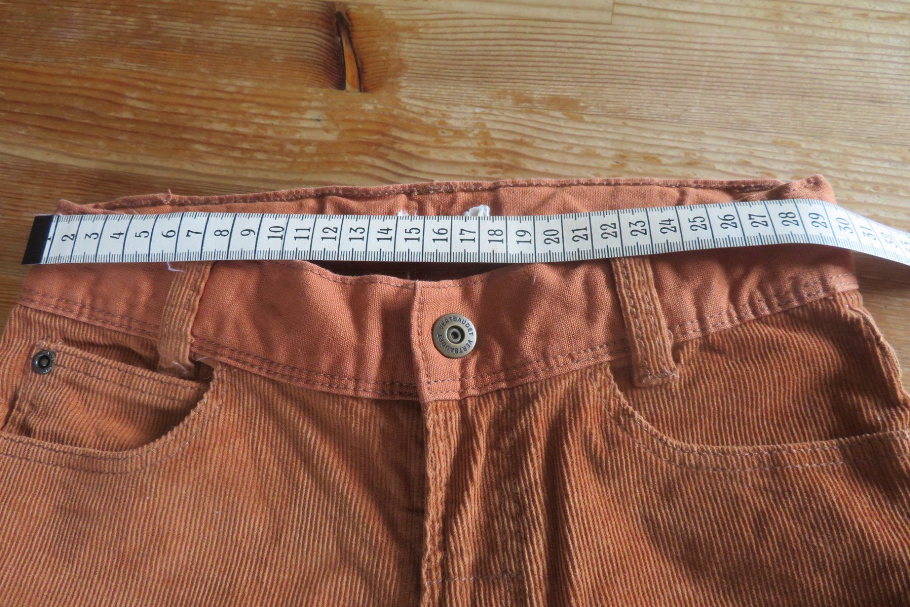 Vertbaudet Pantaloni: Vertbaudet Cordhose in Gr. 146-152 – Usato da Steckborn venduto da Bibendum02 5