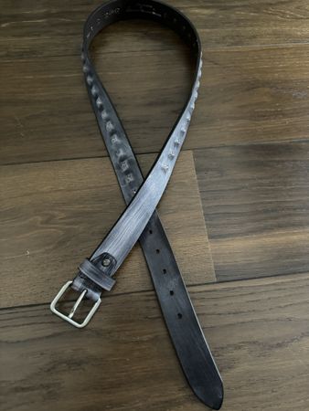 Gurt Leder Vintage Länge mit Schnalle 118 cm / Breit 3.5 cm