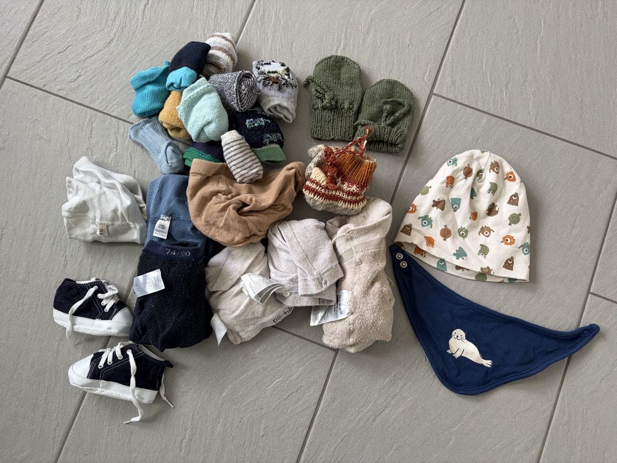 Ensembles coordonnés: Herbst/Winter Kleiderpaket Junge – D'occasion à Muhen par melonut04 6