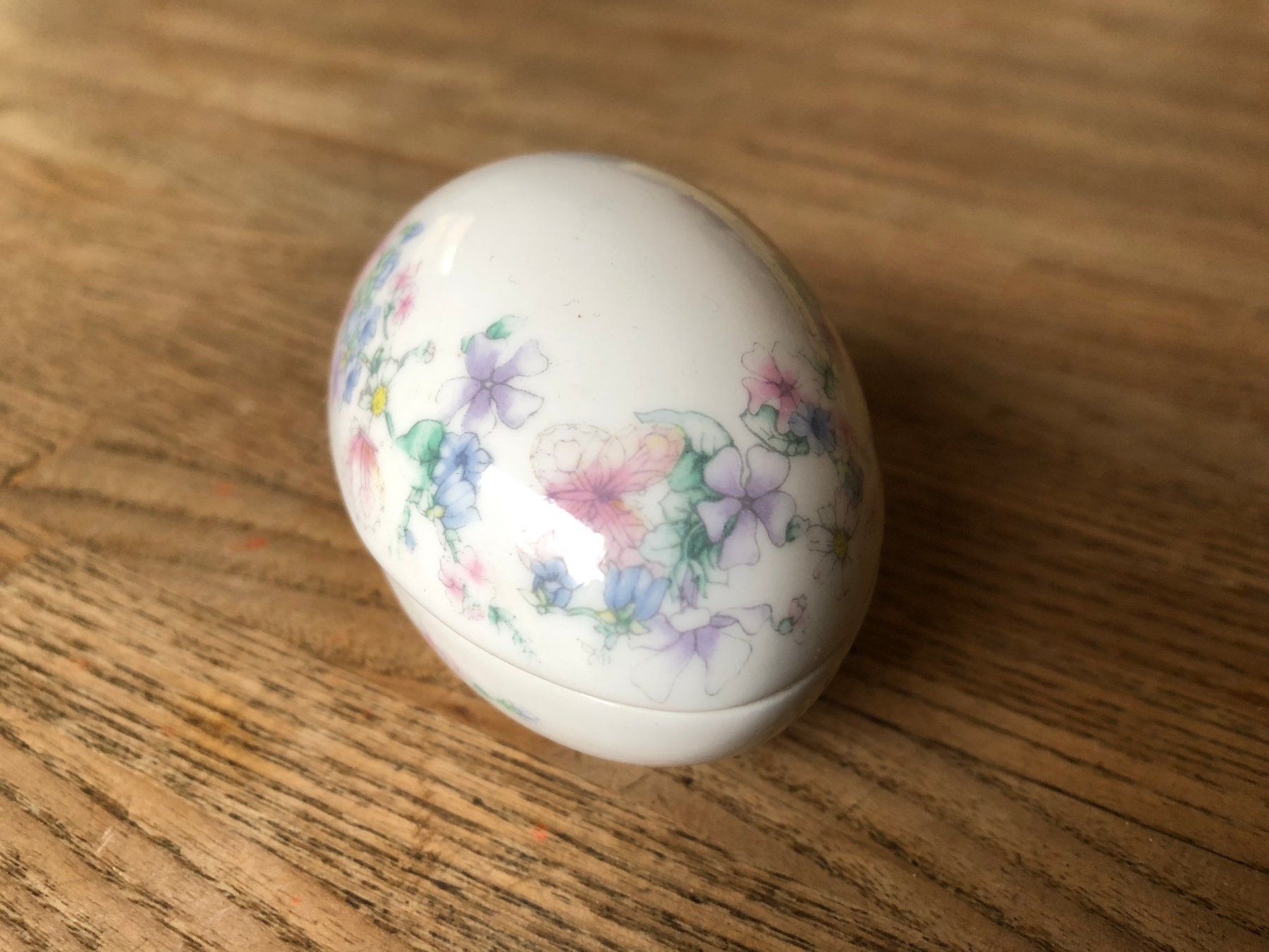 Altre Stoviglie: Wedgwood Egg – Usato da Dättlikon venduto da johnybestsale