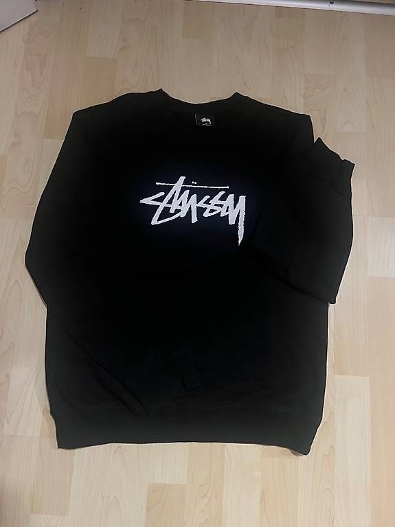 Maglioni & Felpe: Sweatshirt der Marke Stüssy – Usato da Thalwil venduto da Maria0512
