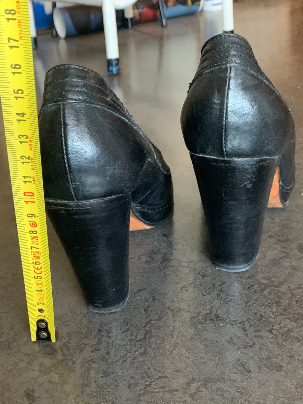 Damenschuhe: Fiorentini & Baker Pumps 38, schwarz, Leder, wunderschön! – Gebraucht aus Zürich von Lubar7 2