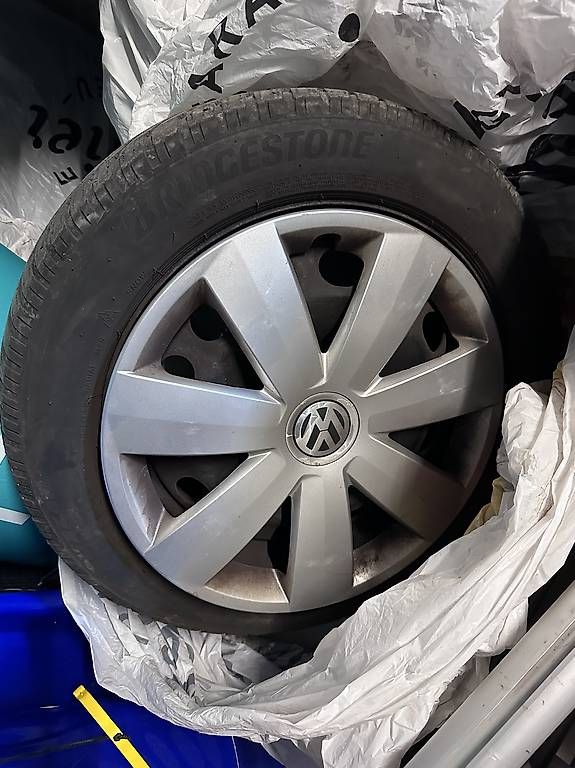 Volkswagen Cerchioni: VW Stahlfelgen 205/55 R16 – Usato da Steffisburg venduto da mika85