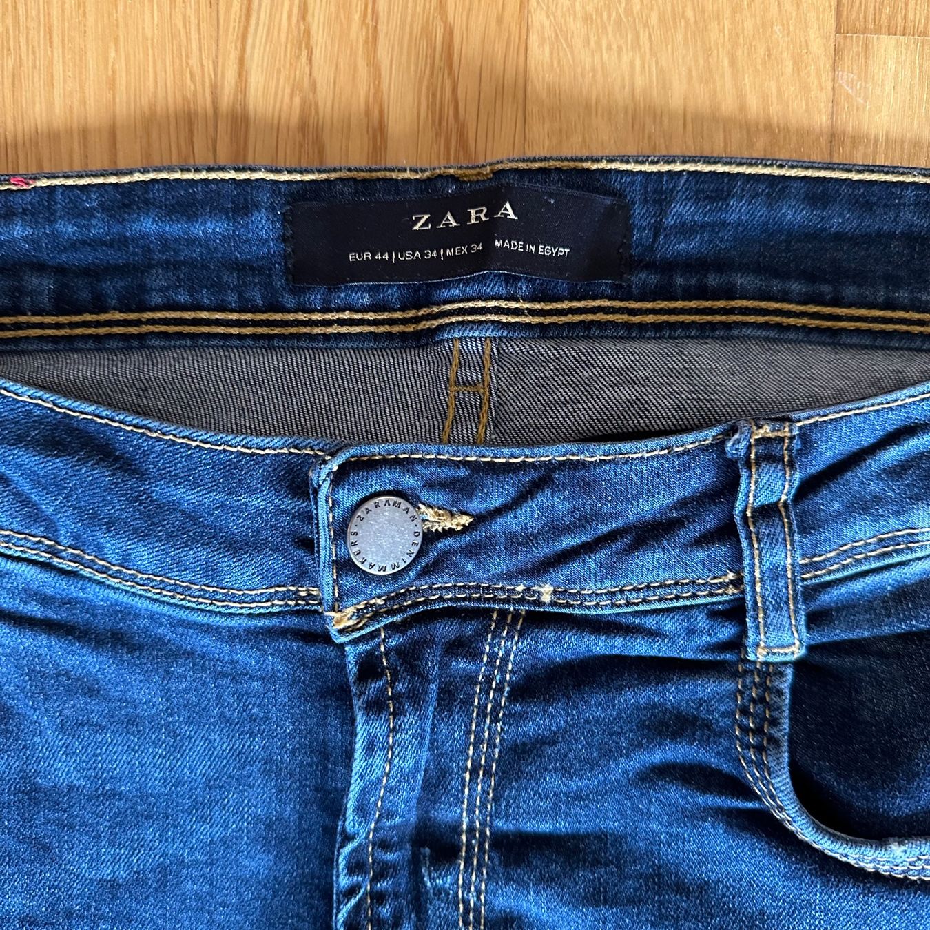 Zara Jeans: 2x Zara Jeans - Gr. 34 – Usato da Ittigen venduto da Fabulous_Fab1 7