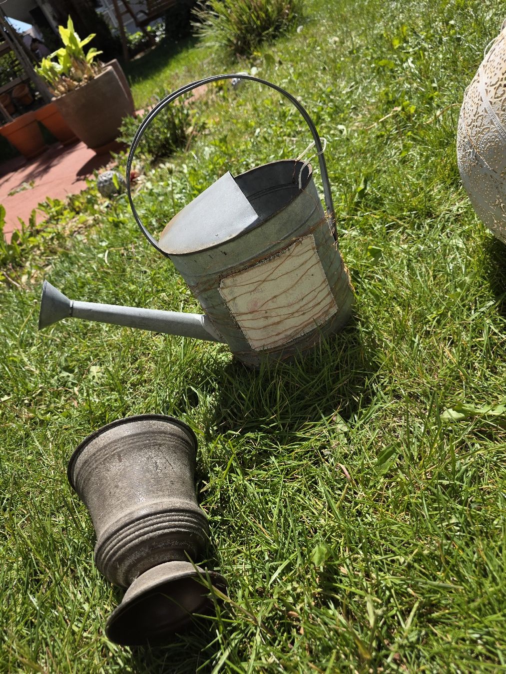 Tutte le decorazioni: Gartendeko Set: Giesskanne, Übertopf, Laterne Vintage – Usato da Wigoltingen venduto da Zuckerfee84 1