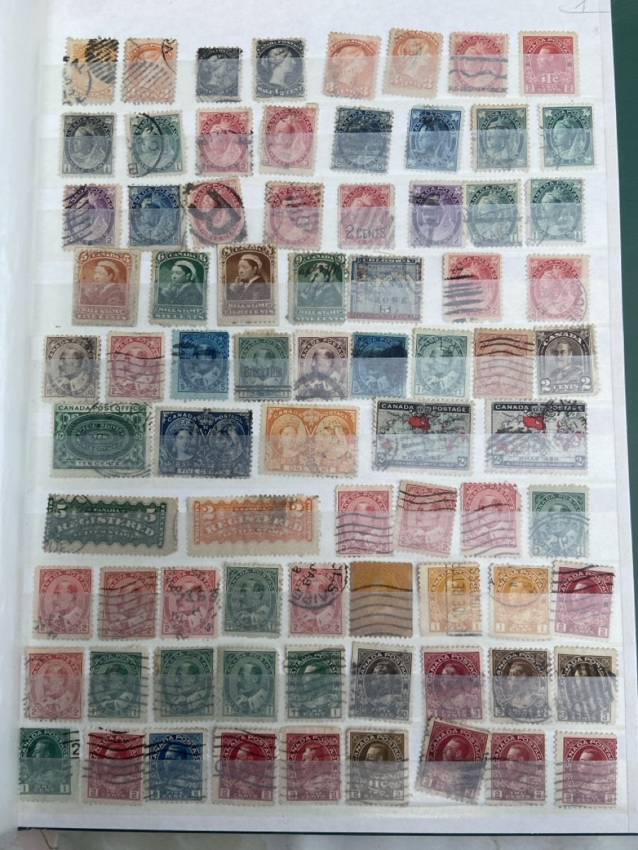 Tous les timbres: Album - Canada postage stamp collection – D'occasion à Collex par RCXGJ