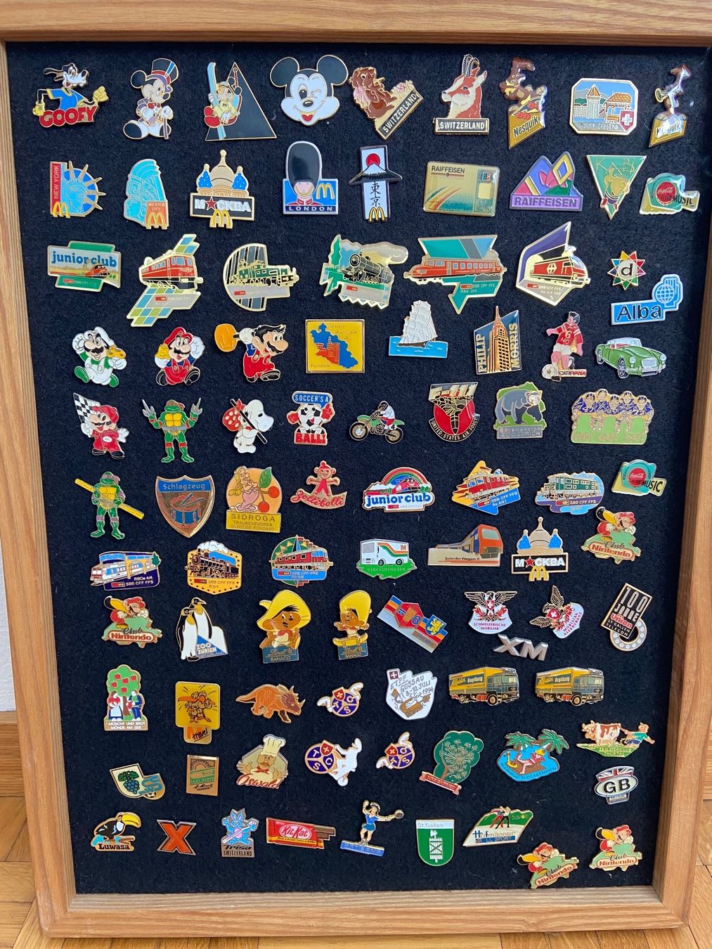 Broschen & Nadeln: Pin-Sammlung Pin‘s – Gebraucht aus Hittnau von Oracel