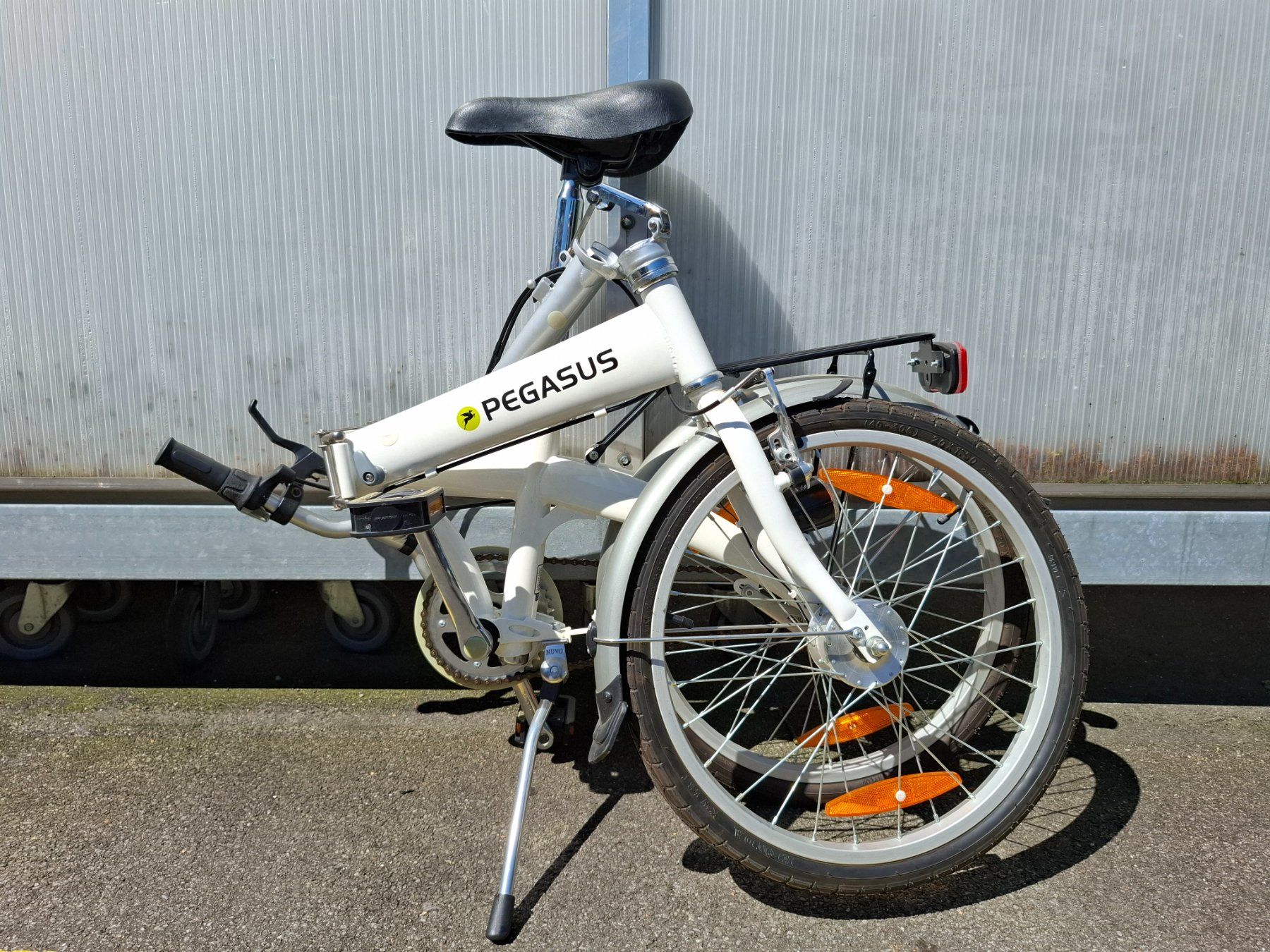 Pegasus Klapprad Unisex 20" cool-weiss *Nur einmal gefahren* (Neu (gemss  Beschreibung)) in Alpnach Dorf fr CHF 319.95  nur Abholung auf Ricardo  kaufen